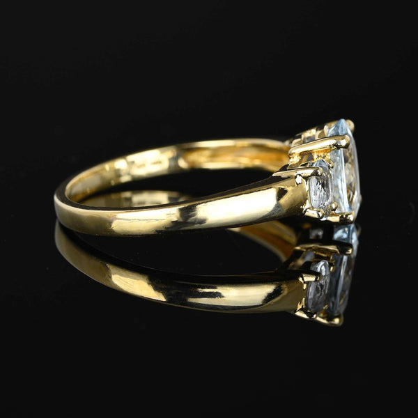 Vintage English Three Stone Aquamarine Ring in Gold - Boylerpf