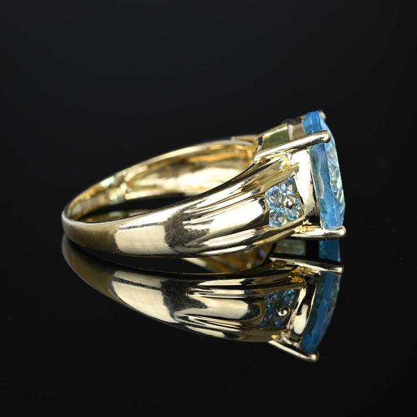 Vintage Fancy Cut Blue Topaz Ring in 14K Gold - Boylerpf