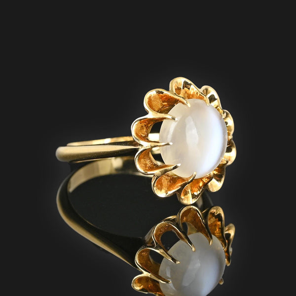 Vintage 18K Gold Buttercup Moonstone Ring - Boylerpf