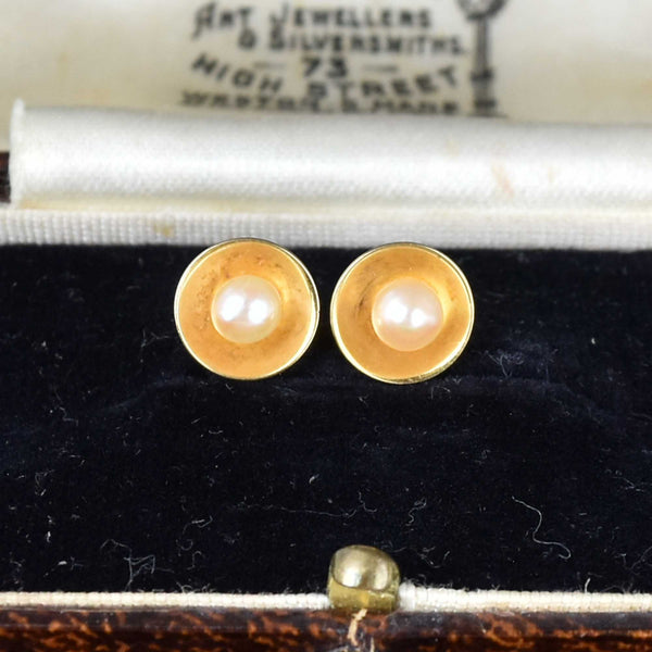 Vintage Gold Cup Pearl Stud Earrings - Boylerpf