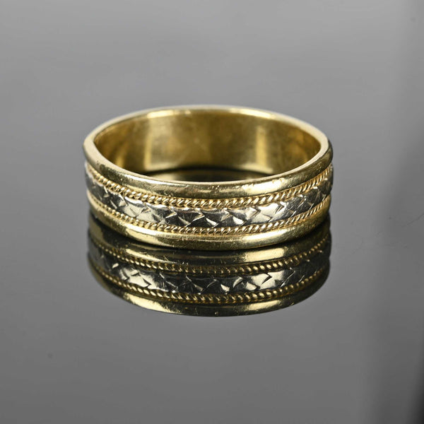 5mm Notched Gold Men's Wedding Ring | Berlinger Jewelry