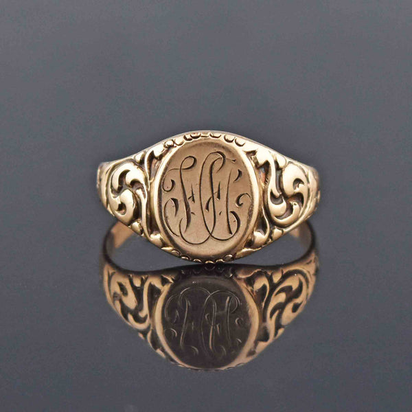 Art Nouveau Engraved Gold Signet Ring, Sz 9 - Boylerpf