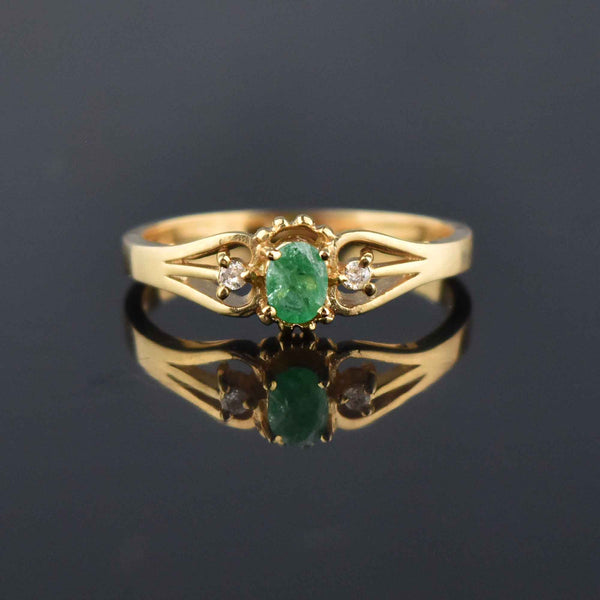 Vintage Oval Emerald Solitaire Diamond 14K Gold Ring - Boylerpf