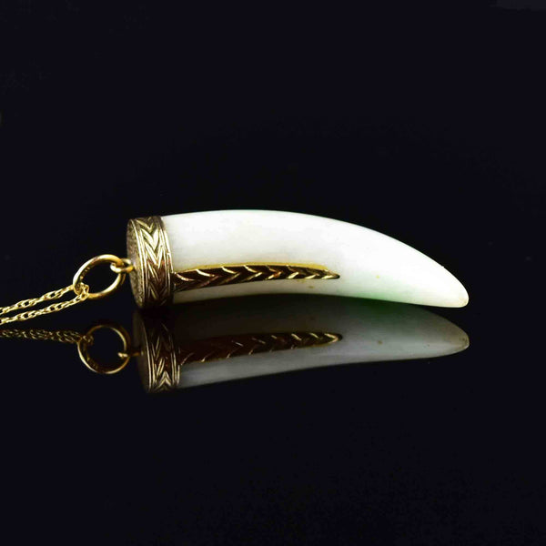 Vintage 14K Gold Jade Sabre Tooth Pendant Necklace - Boylerpf