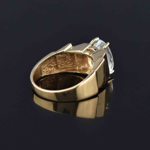 Vintage Modernist Oval Aquamarine Ring in 10K Gold - Boylerpf