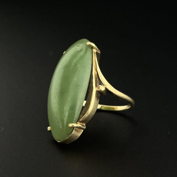 Vintage Large Oval Green jade 14K Gold Ring, Sz 5.5 - Boylerpf
