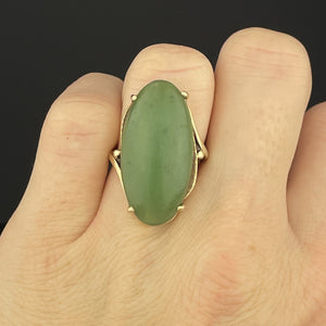 Vintage Large Oval Green jade 14K Gold Ring, Sz 5.5 - Boylerpf