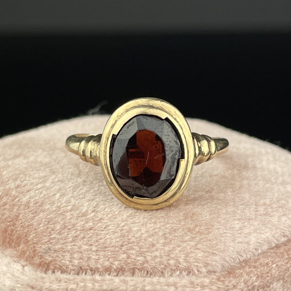 Vintage 10K Gold Garnet Solitaire Engagement Ring, Sz 4 3/4 - Boylerpf