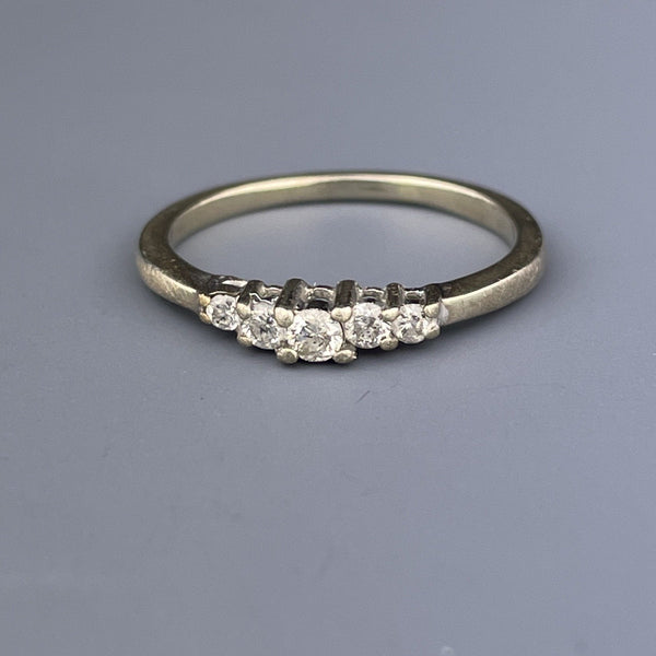 Vintage 10K White Gold Five Stone Diamond Ring, Sz 6 - Boylerpf