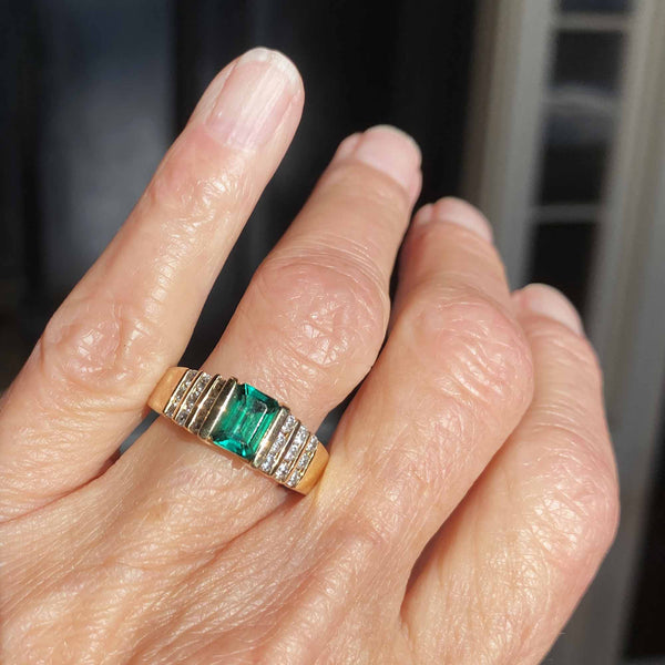 Vintage 14K Gold Emerald and Diamond Ring - Boylerpf