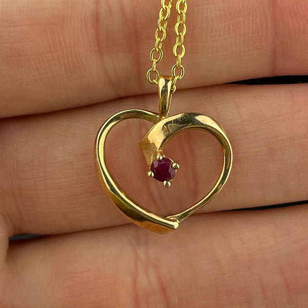 Vintage 10K Gold Heart Ruby Charm Pendant Necklace - Boylerpf