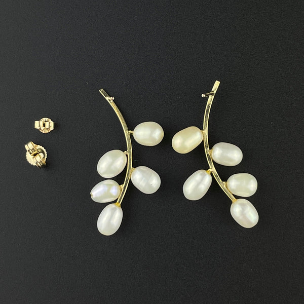 Vintage Pearl Leaf 14K Gold Bar Stud Earrings - Boylerpf
