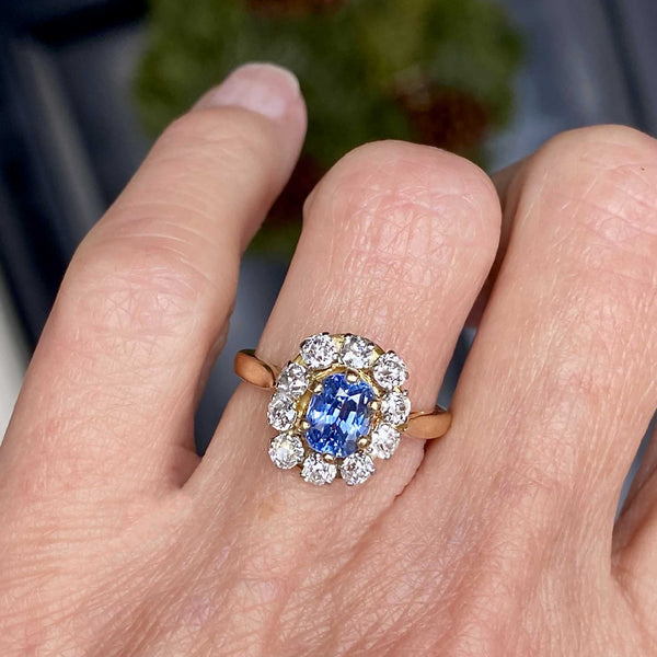 Princess Diana Blue Sapphire Ring With Diamond Halo,22k Yellow Gold or 18k  White Gold,handmade Diana Ringkate Middleton Ring - Etsy | Sapphire  engagement ring blue, Vintage sapphire ring, Natural blue sapphire ring