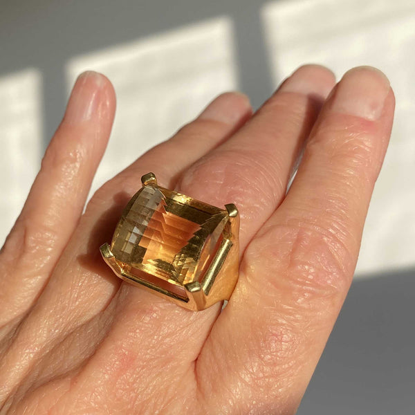 Impressive Fancy Cut Citrine Ring in 18K Gold – Boylerpf