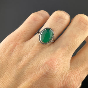 Vintage Silver Rope Green Chalcedony Ring, Sz 5.5 - Boylerpf