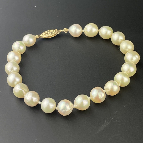 Vintage 14K Gold Handknotted Pearl Bracelet - Boylerpf