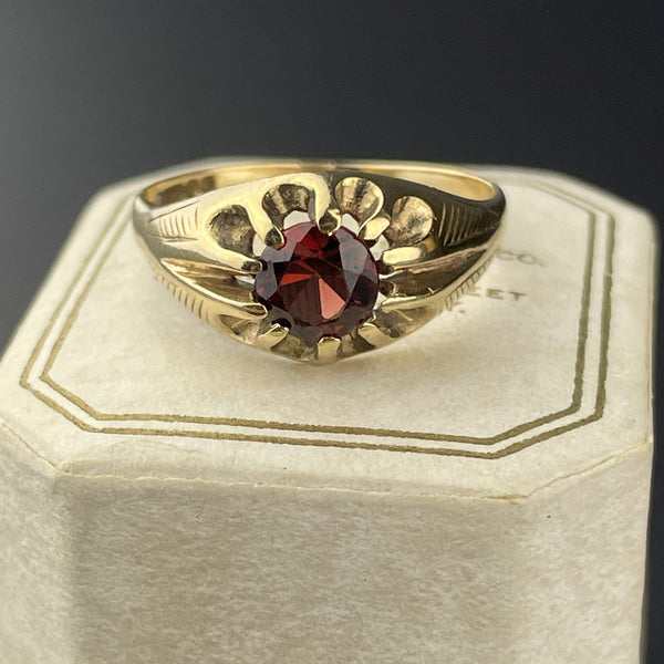 Vintage Gold Garnet Belcher Ring - Boylerpf