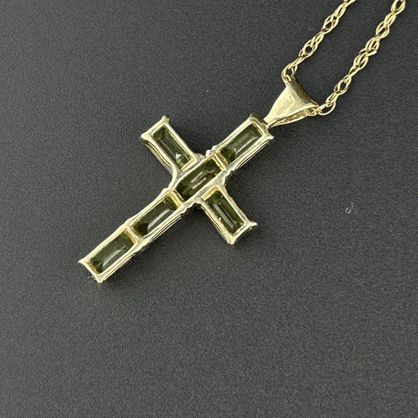 Vintage Gold Peridot Cross Pendant Necklace - Boylerpf