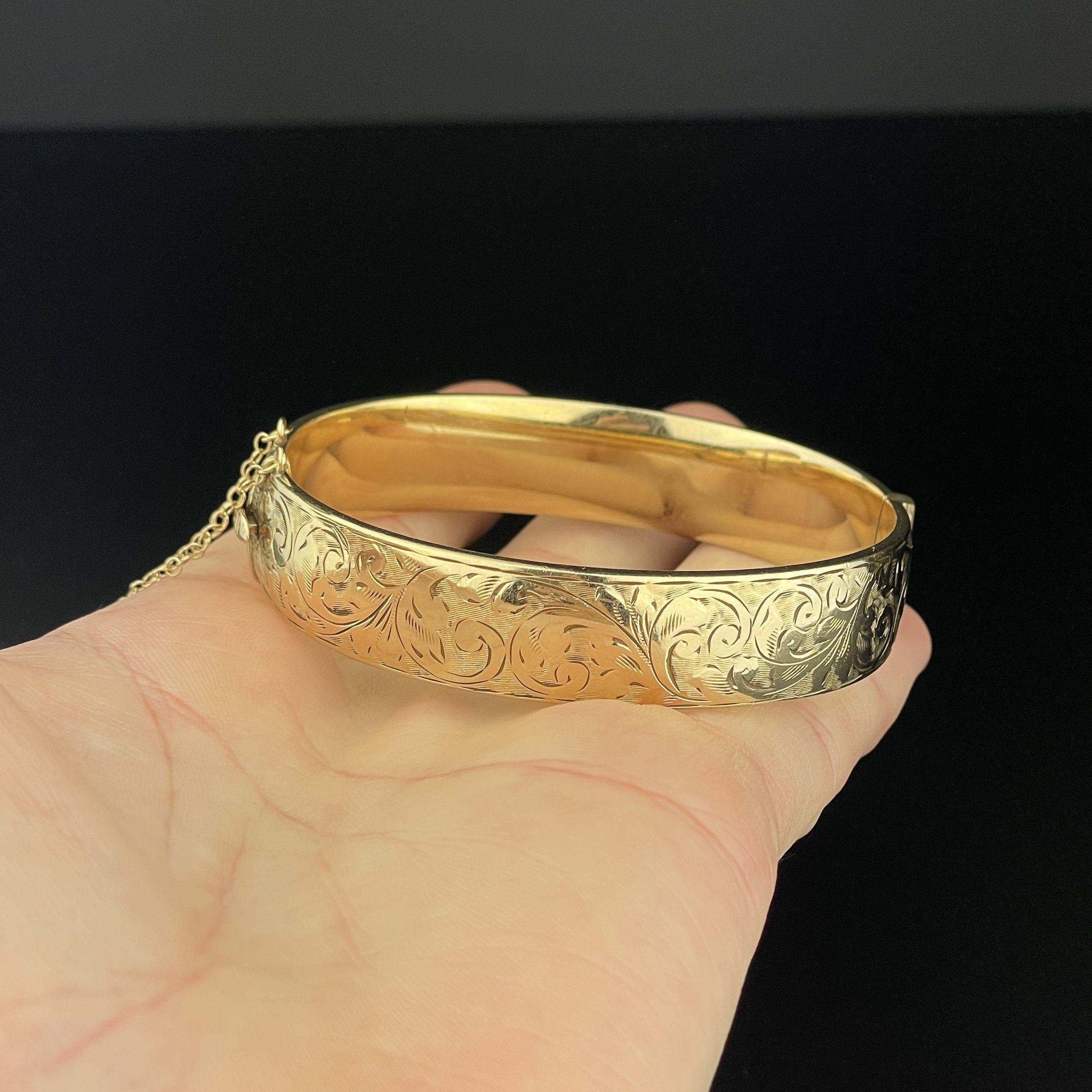 Vintage 9ct rolled gold bangle bracelet shops