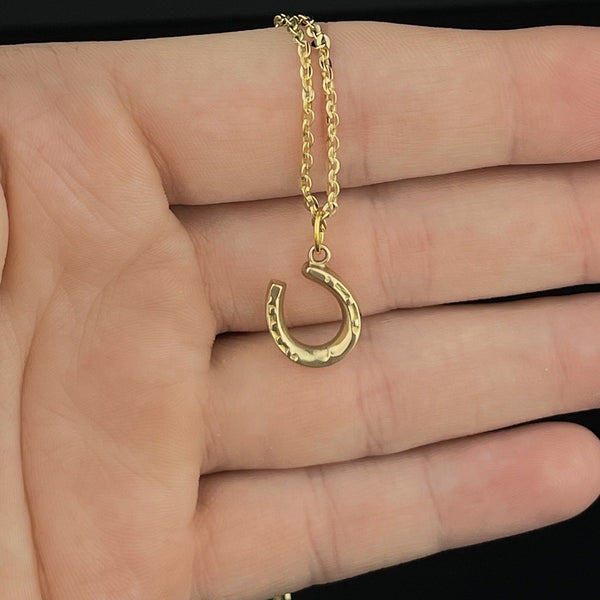 Vintage Luck Charm Gold Horseshoe Pendant Necklace - Boylerpf