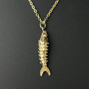 14K Gold Vintage Articulated Fish Charm Pendant Necklace - Boylerpf