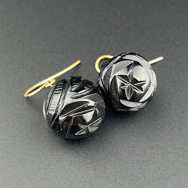 Antique Victorian Carved Whitby Jet Mourning Ball Mourning Earrings - Boylerpf