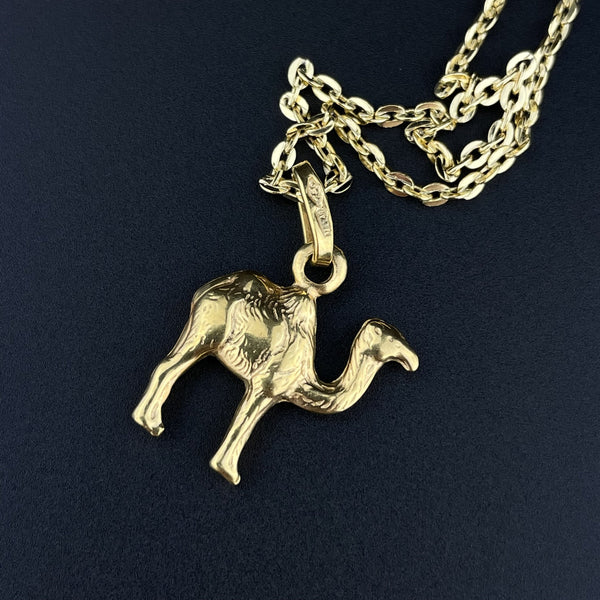 Vintage Puffy Camel Carm Pendant 18K Gold - Boylerpf