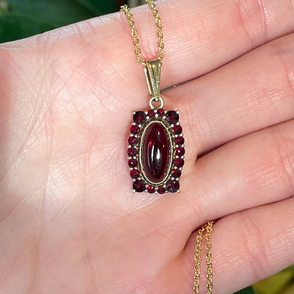 Victorian garnet necklace. I don't know much about... - Depop