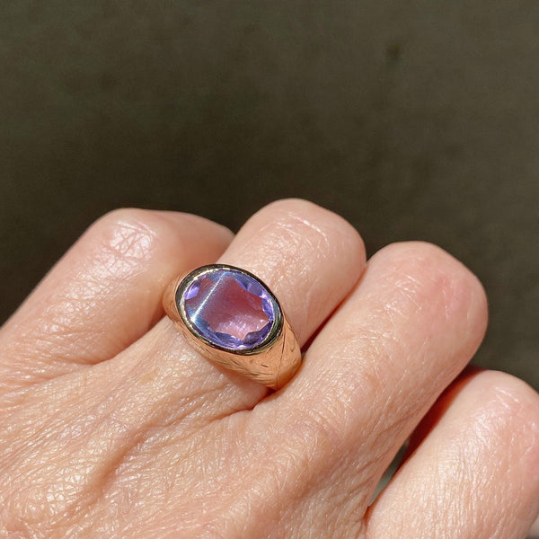 Pale Amethyst Smooth Top East to West Gold Ring - Boylerpf