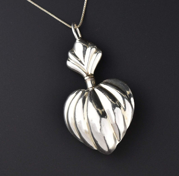 Fluted Puffy Heart Silver Perfume Pendant Necklace - Boylerpf